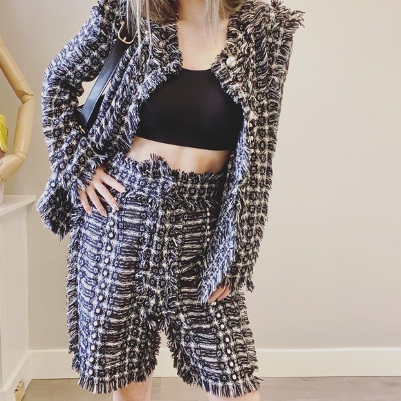 LAURENCE & CHICO suit set - Picture 3 of 13